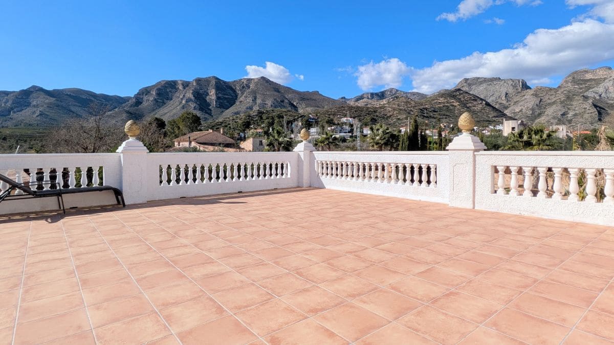 7 slaapkamer Villa te koop in Gandia met zwembad - € 790.000 (Ref: 8910828)