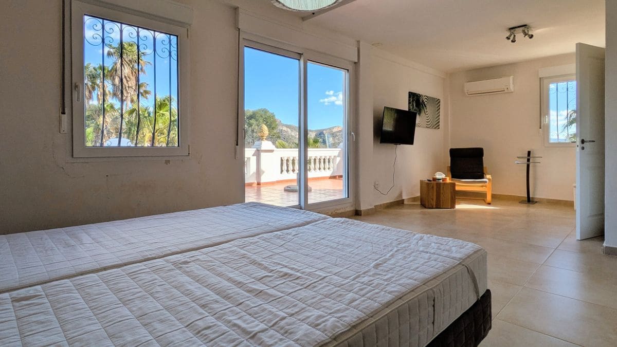 7 slaapkamer Villa te koop in Gandia met zwembad - € 790.000 (Ref: 8910828)