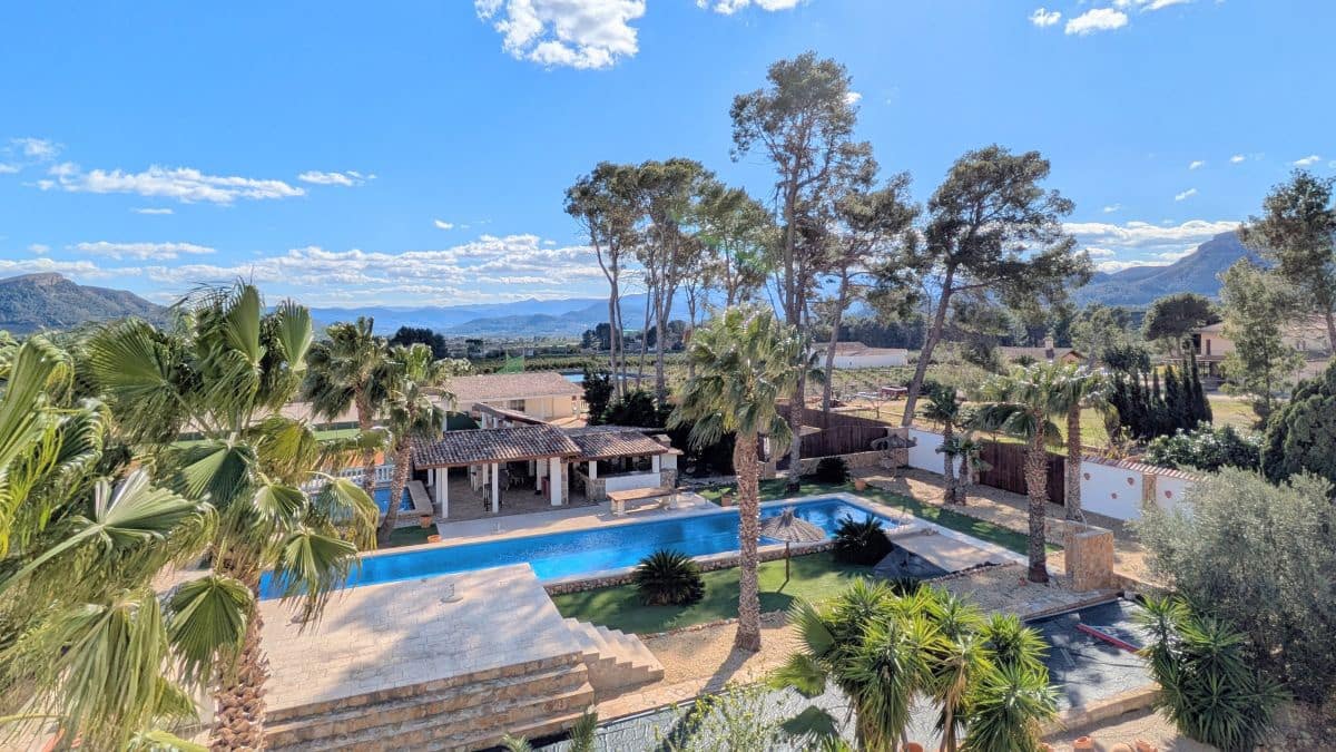7 slaapkamer Villa te koop in Gandia met zwembad - € 790.000 (Ref: 8910828)