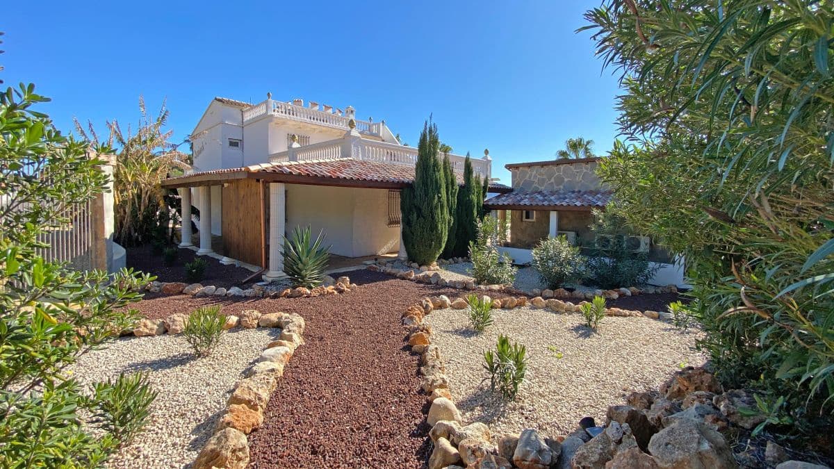 7 slaapkamer Villa te koop in Gandia met zwembad - € 790.000 (Ref: 8910828)