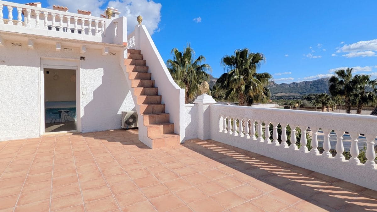 7 slaapkamer Villa te koop in Gandia met zwembad - € 790.000 (Ref: 8910828)