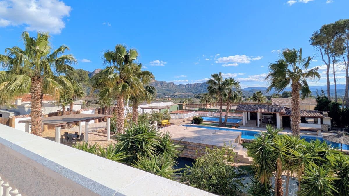 7 slaapkamer Villa te koop in Gandia met zwembad - € 790.000 (Ref: 8910828)