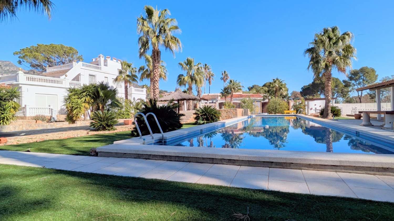 7 slaapkamer Villa te koop in Gandia met zwembad - € 790.000 (Ref: 8910828)