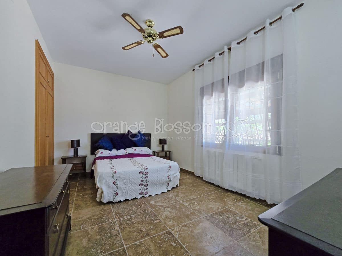 3 soveværelse Villa til salg i Chella med swimmingpool - € 349.950 (Ref: 9050675)