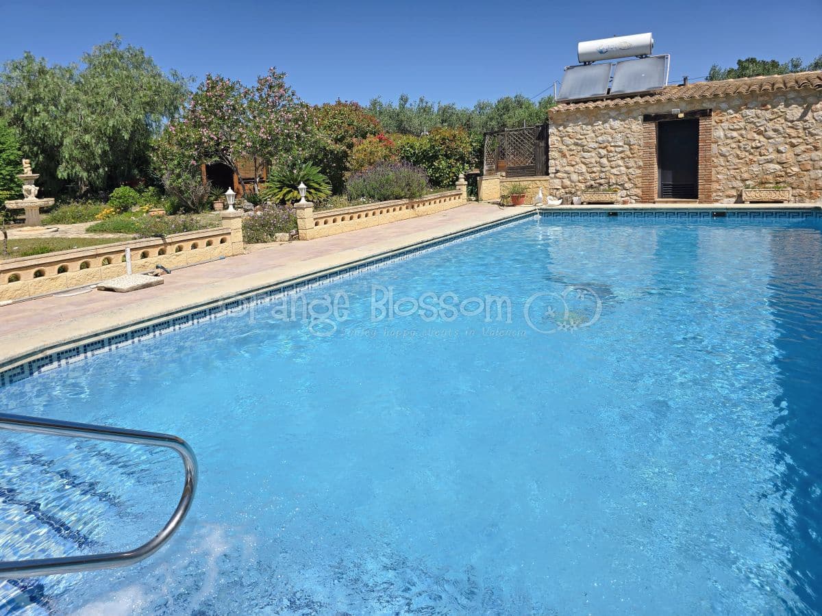 3 soveværelse Villa til salg i Chella med swimmingpool - € 349.950 (Ref: 9050675)