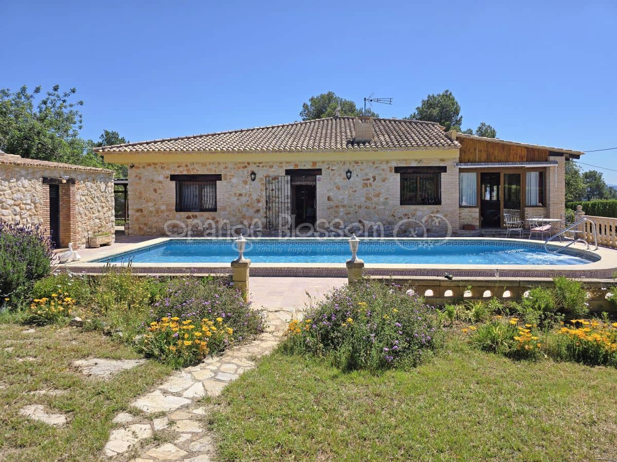 3 soveværelse Villa til salg i Chella med swimmingpool - € 349.950 (Ref: 9050675)