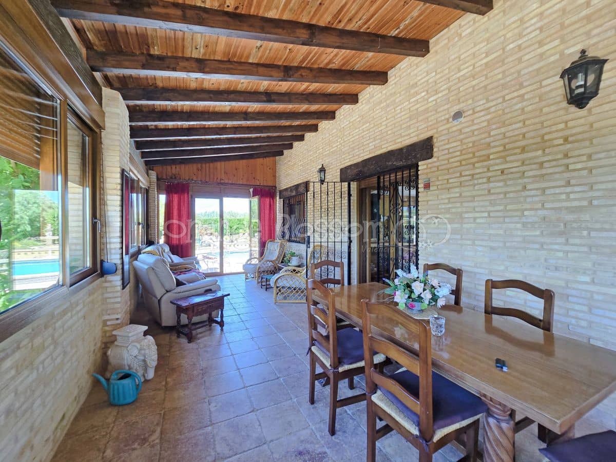 3 soveværelse Villa til salg i Chella med swimmingpool - € 349.950 (Ref: 9050675)