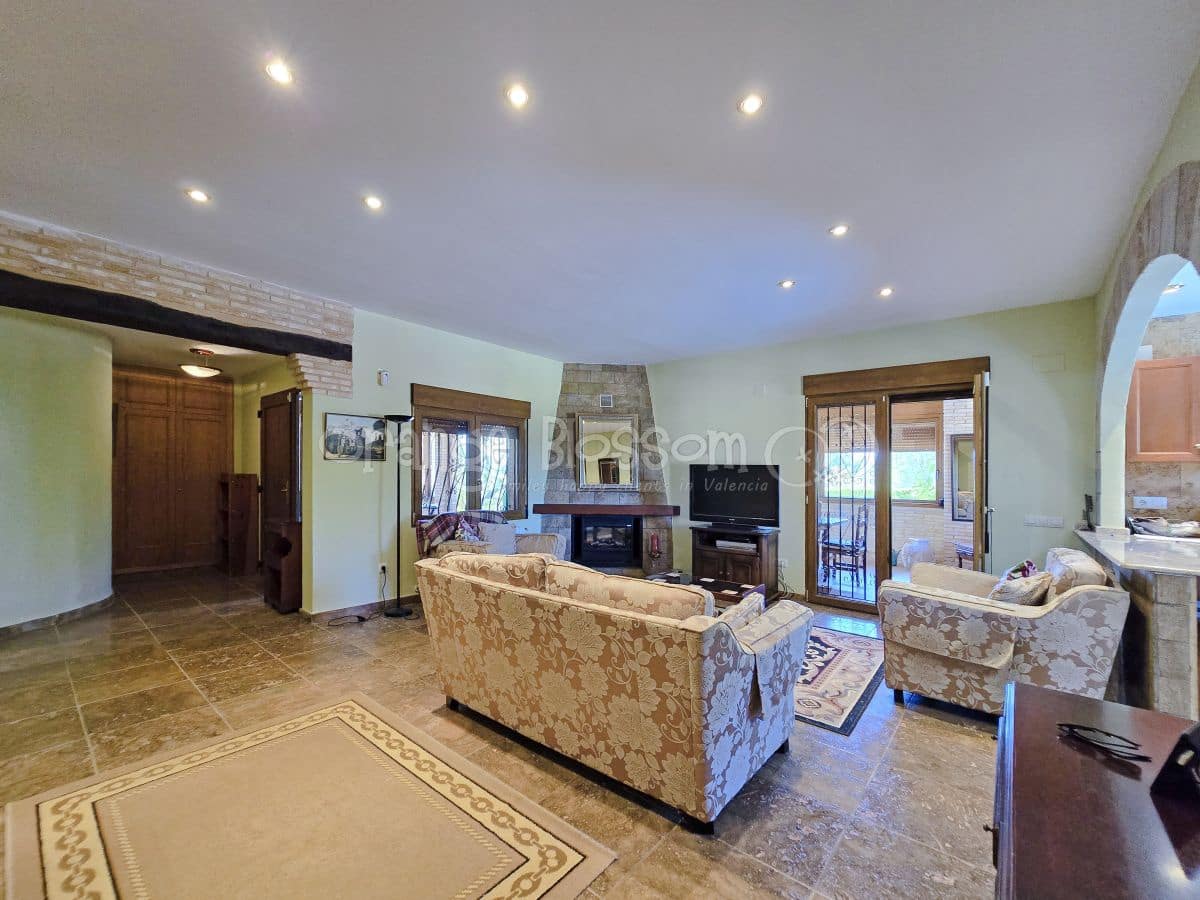 3 soveværelse Villa til salg i Chella med swimmingpool - € 349.950 (Ref: 9050675)