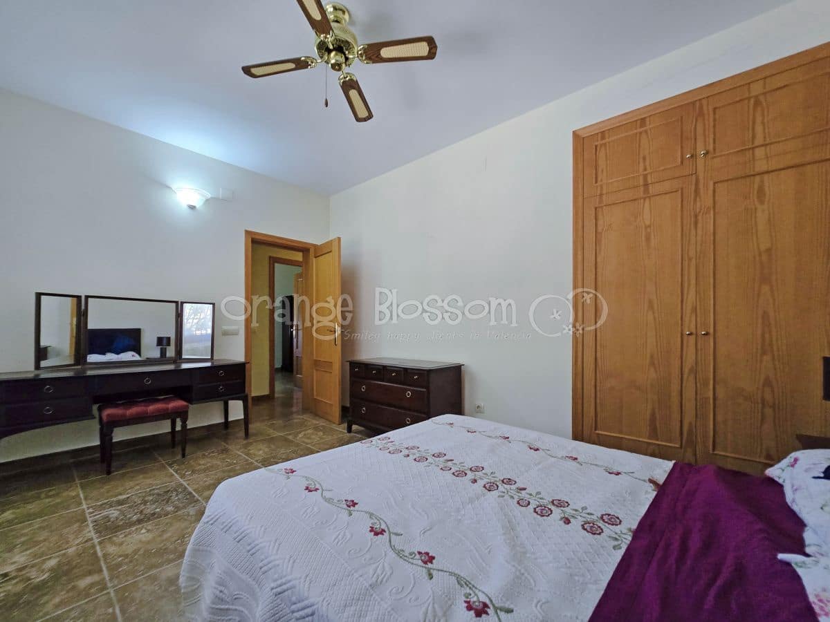 3 soveværelse Villa til salg i Chella med swimmingpool - € 349.950 (Ref: 9050675)