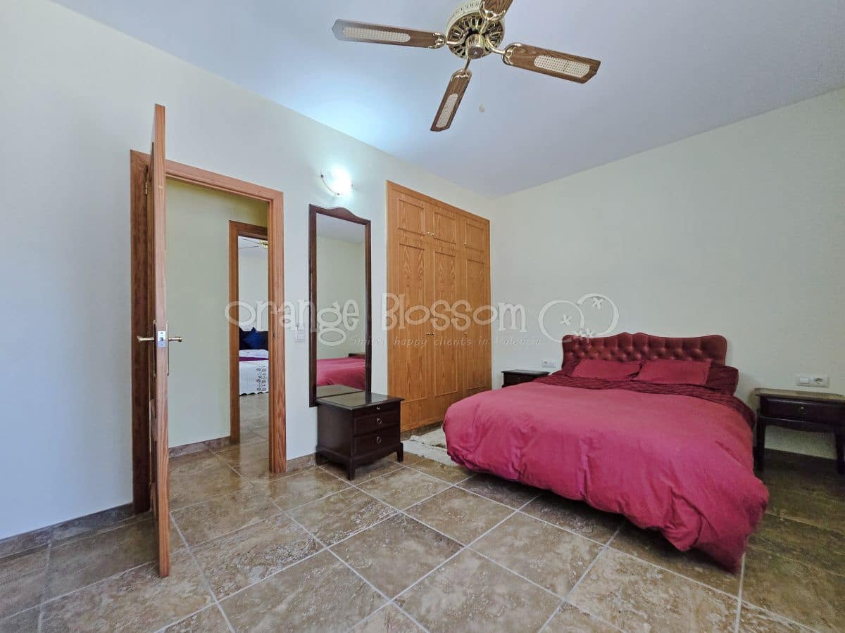 3 soveværelse Villa til salg i Chella med swimmingpool - € 349.950 (Ref: 9050675)