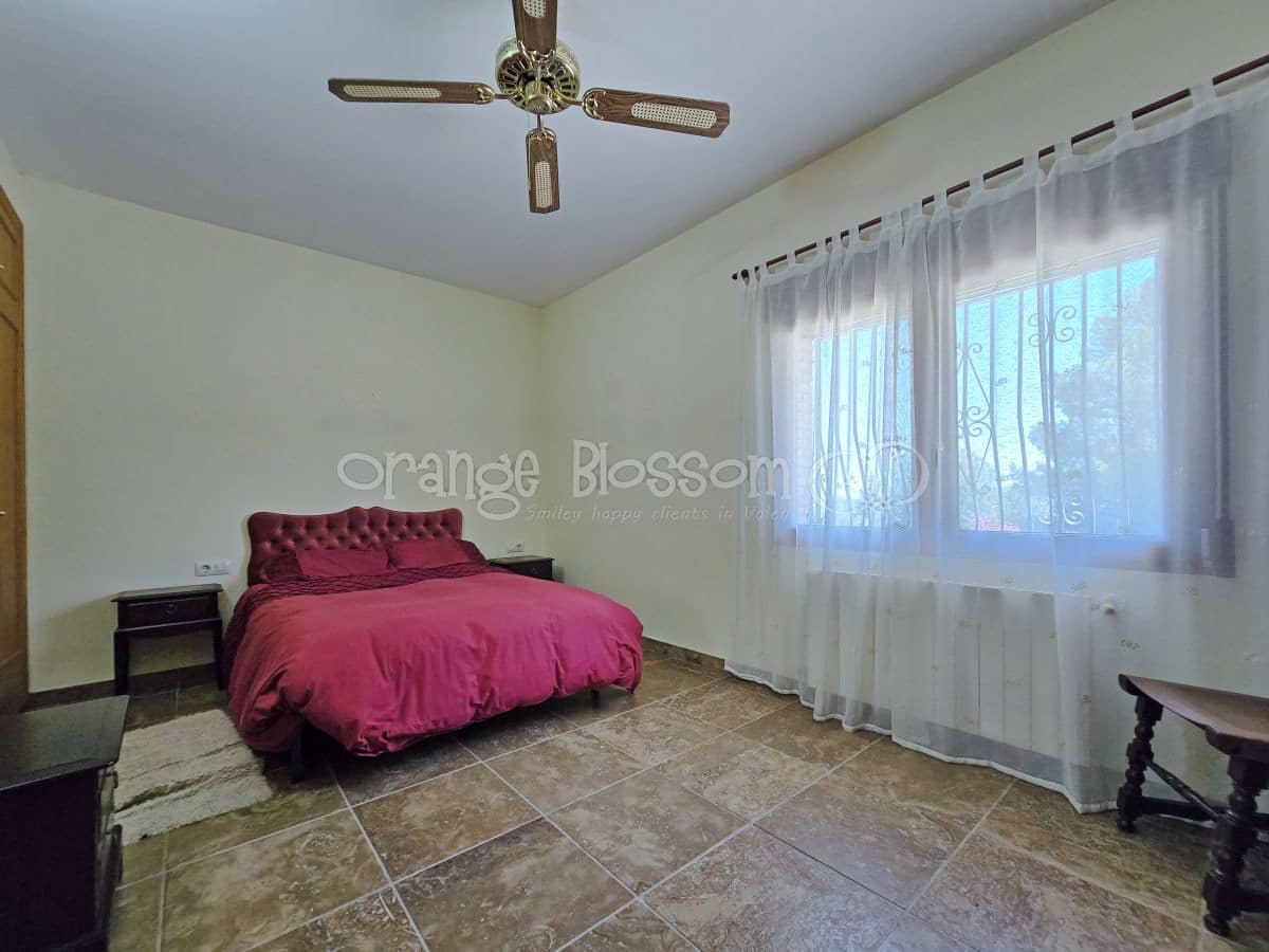 3 soveværelse Villa til salg i Chella med swimmingpool - € 349.950 (Ref: 9050675)