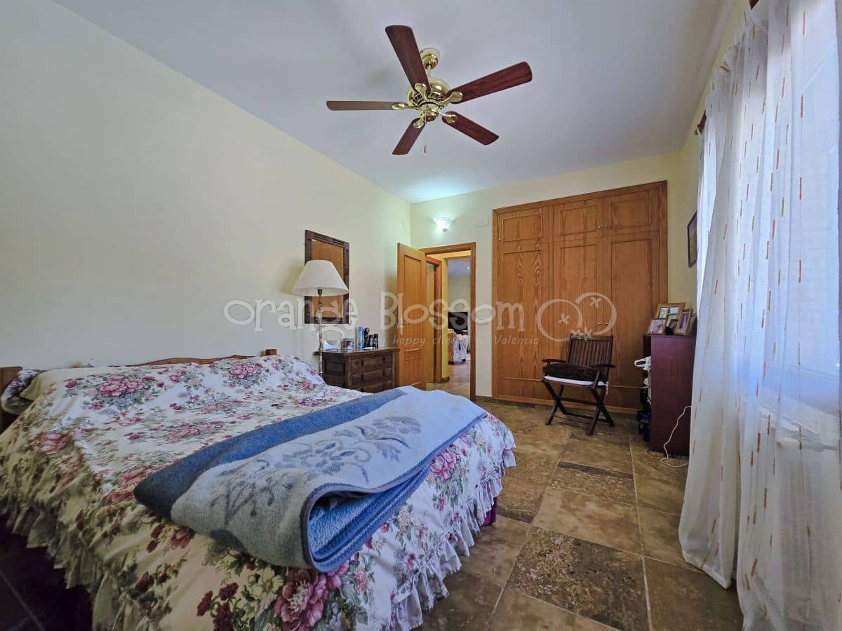 3 soveværelse Villa til salg i Chella med swimmingpool - € 349.950 (Ref: 9050675)