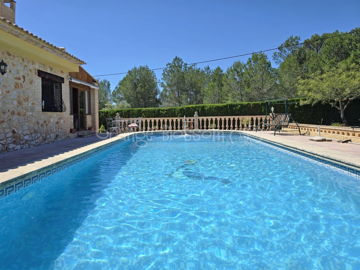 3 soveværelse Villa til salg i Chella med swimmingpool - € 349.950 (Ref: 9050675)