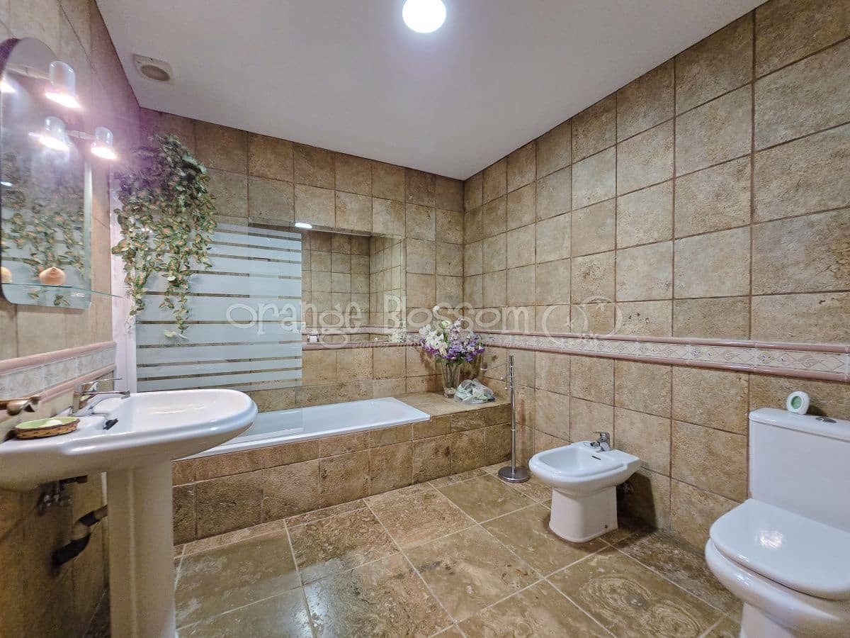 3 soveværelse Villa til salg i Chella med swimmingpool - € 349.950 (Ref: 9050675)