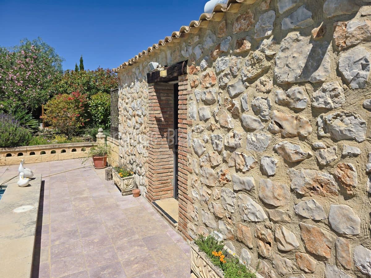 3 soveværelse Villa til salg i Chella med swimmingpool - € 349.950 (Ref: 9050675)