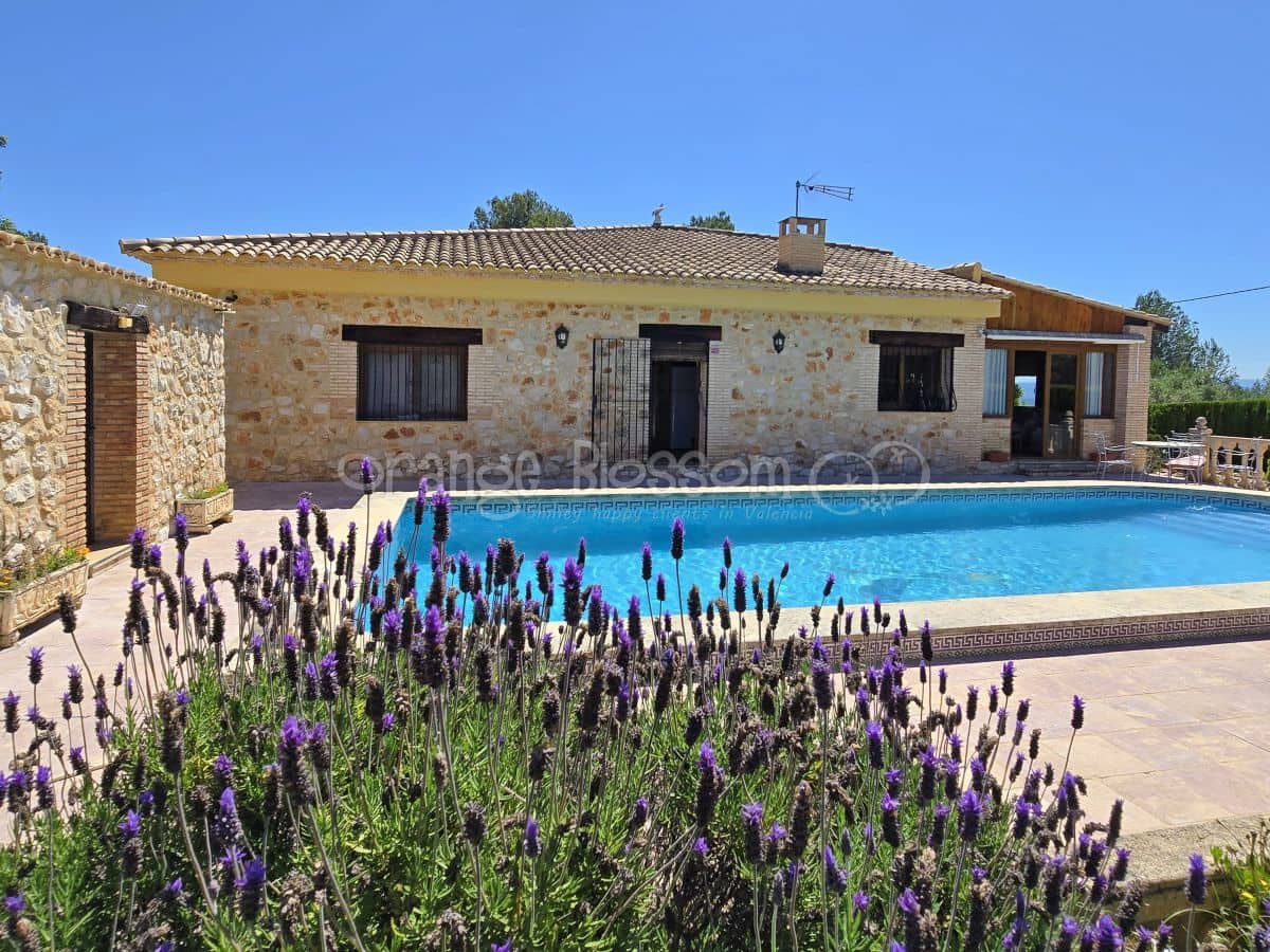 3 soveværelse Villa til salg i Chella med swimmingpool - € 349.950 (Ref: 9050675)