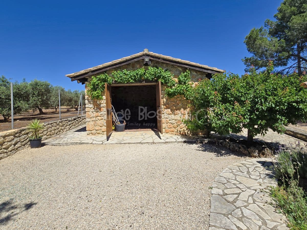 3 soveværelse Villa til salg i Chella med swimmingpool - € 349.950 (Ref: 9050675)