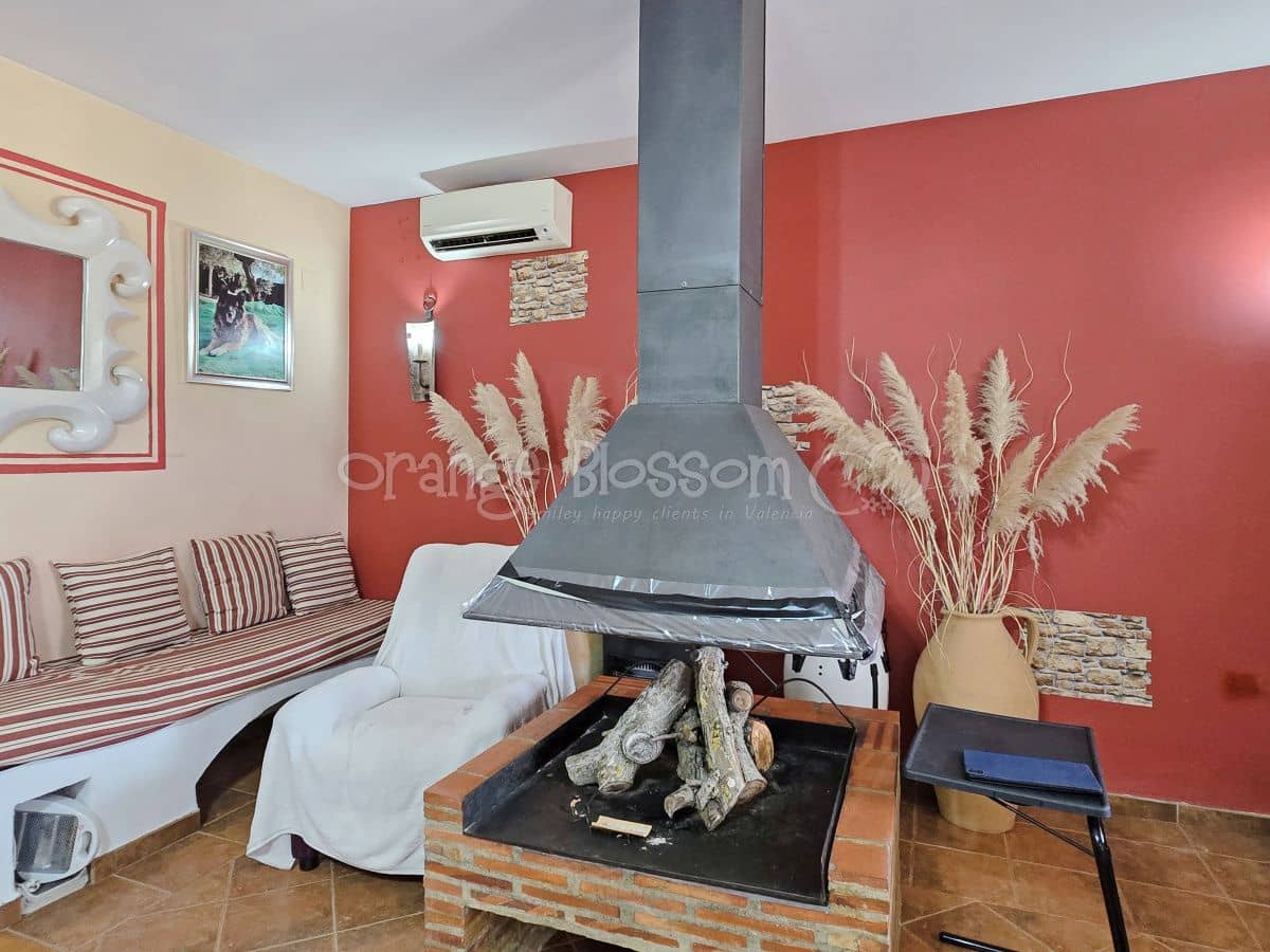 3 soveværelse Villa til salg i Beniganim med swimmingpool - € 235.000 (Ref: 9058801)