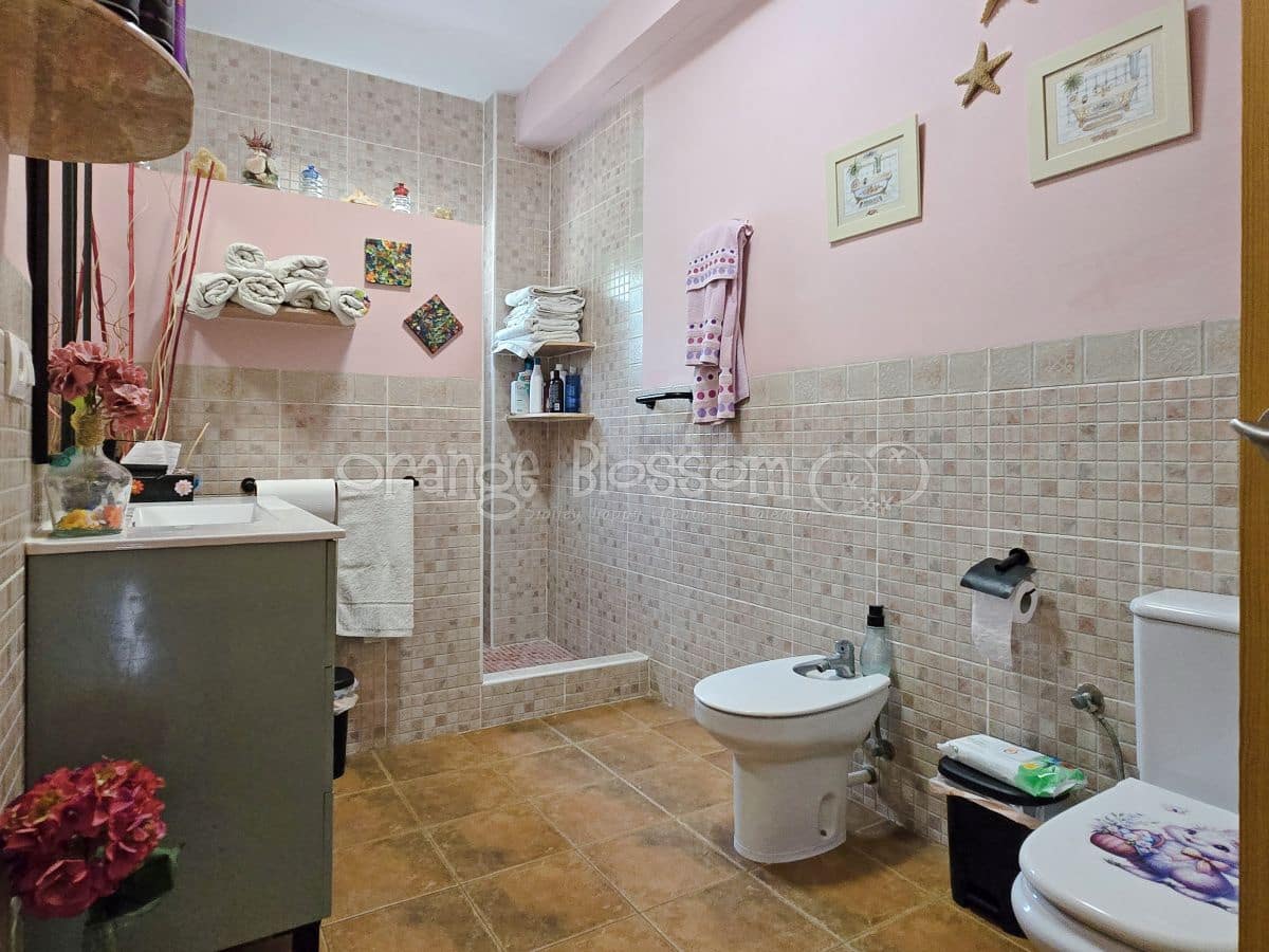 3 soveværelse Villa til salg i Beniganim med swimmingpool - € 235.000 (Ref: 9058801)