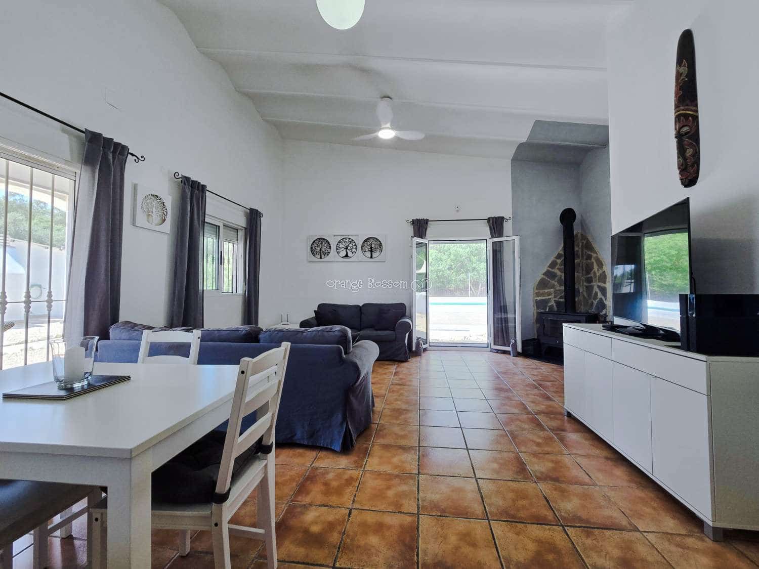 3 bedroom Villa for sale in Beniganim with pool - € 234,950 (Ref: 9084901)