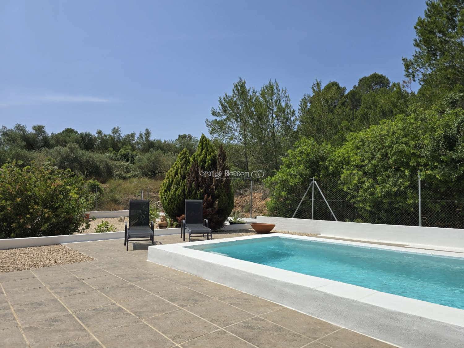 3 bedroom Villa for sale in Beniganim with pool - € 234,950 (Ref: 9084901)