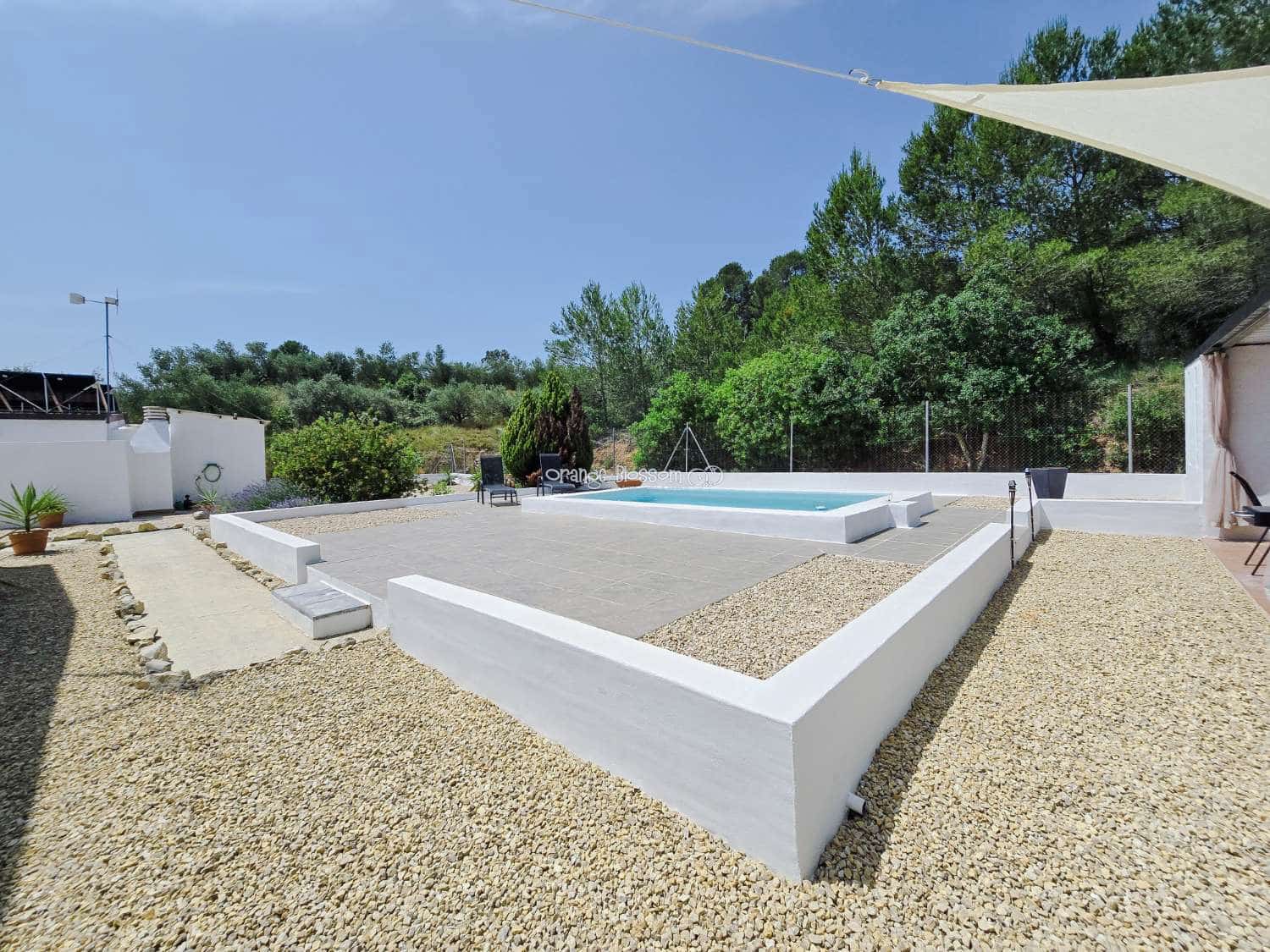 3 bedroom Villa for sale in Beniganim with pool - € 234,950 (Ref: 9084901)