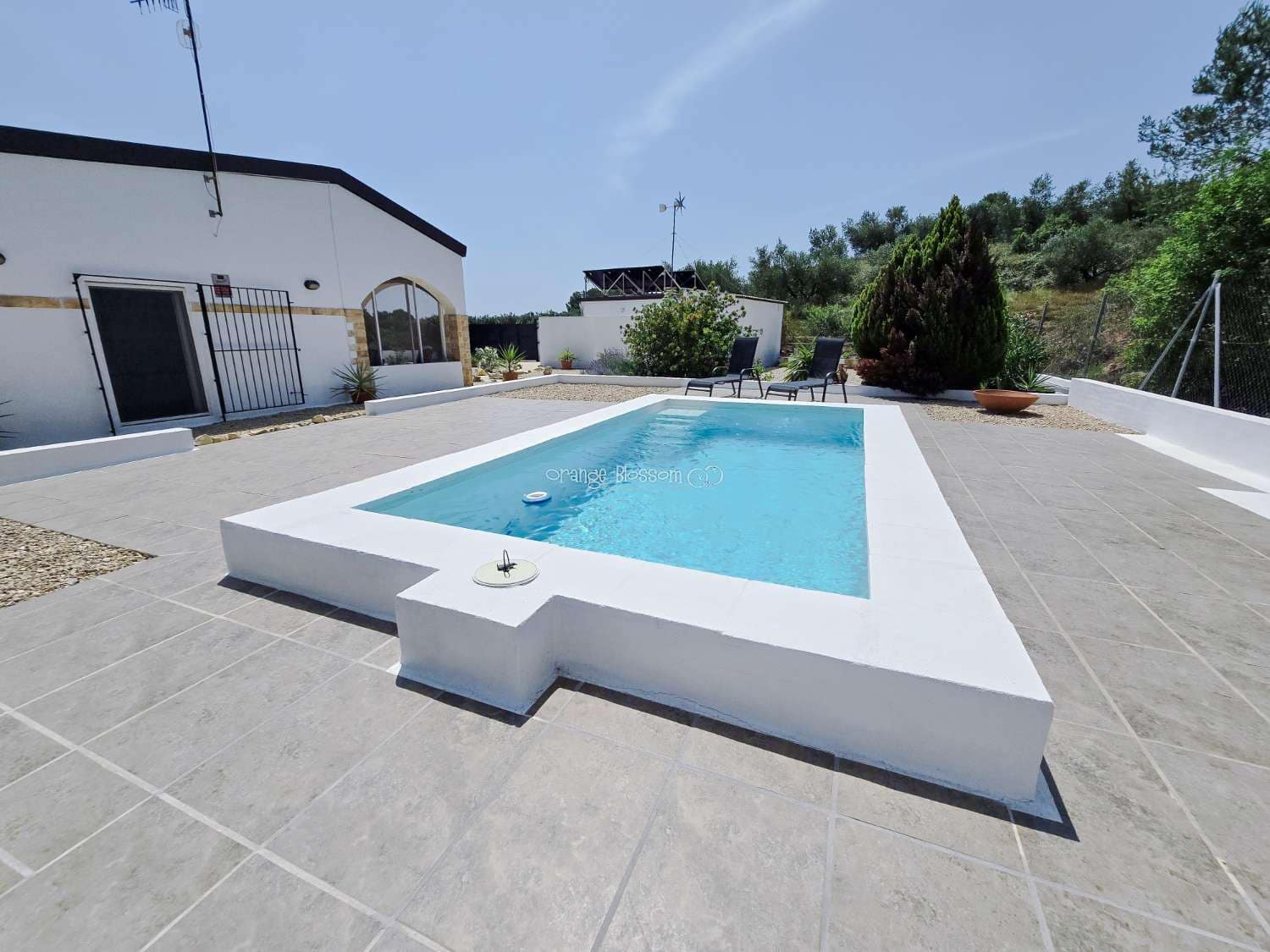 3 bedroom Villa for sale in Beniganim with pool - € 234,950 (Ref: 9084901)