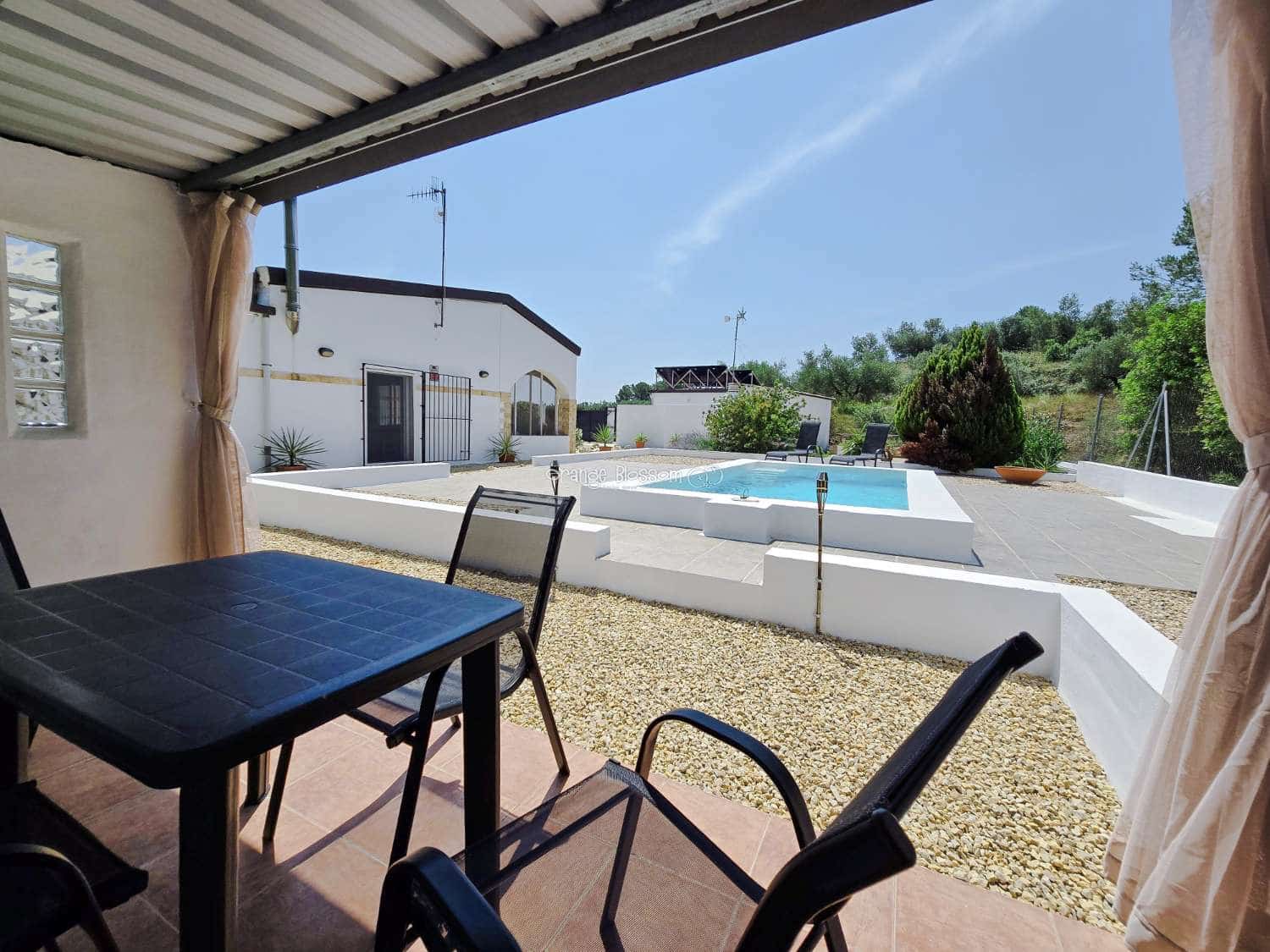 3 bedroom Villa for sale in Beniganim with pool - € 234,950 (Ref: 9084901)