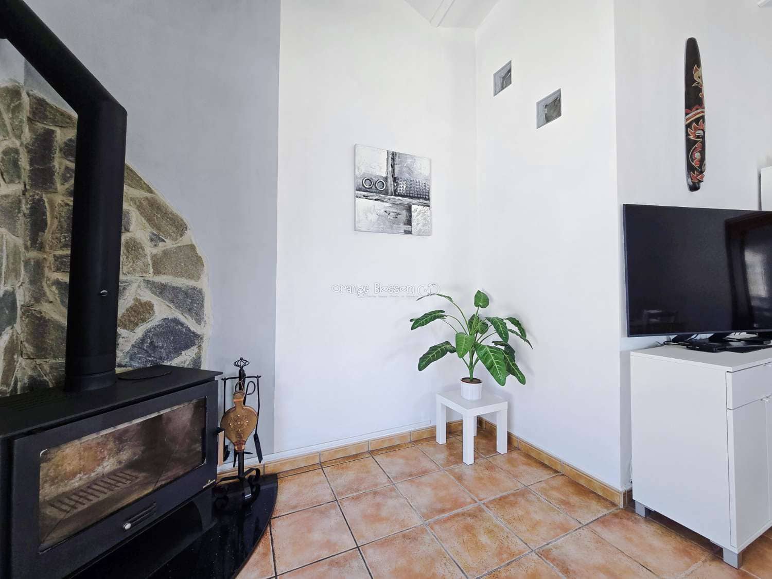 3 bedroom Villa for sale in Beniganim with pool - € 234,950 (Ref: 9084901)