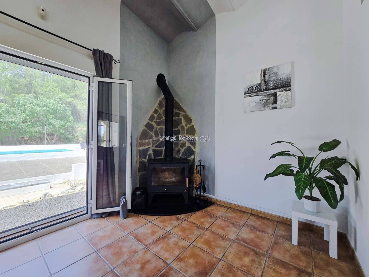 3 bedroom Villa for sale in Beniganim with pool - € 234,950 (Ref: 9084901)