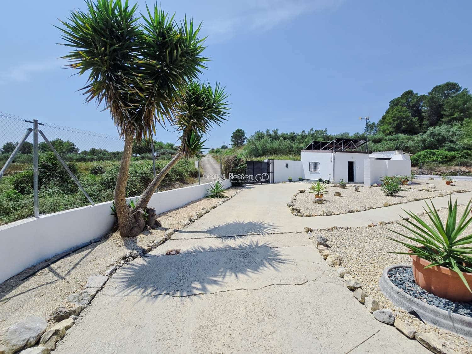 3 bedroom Villa for sale in Beniganim with pool - € 234,950 (Ref: 9084901)