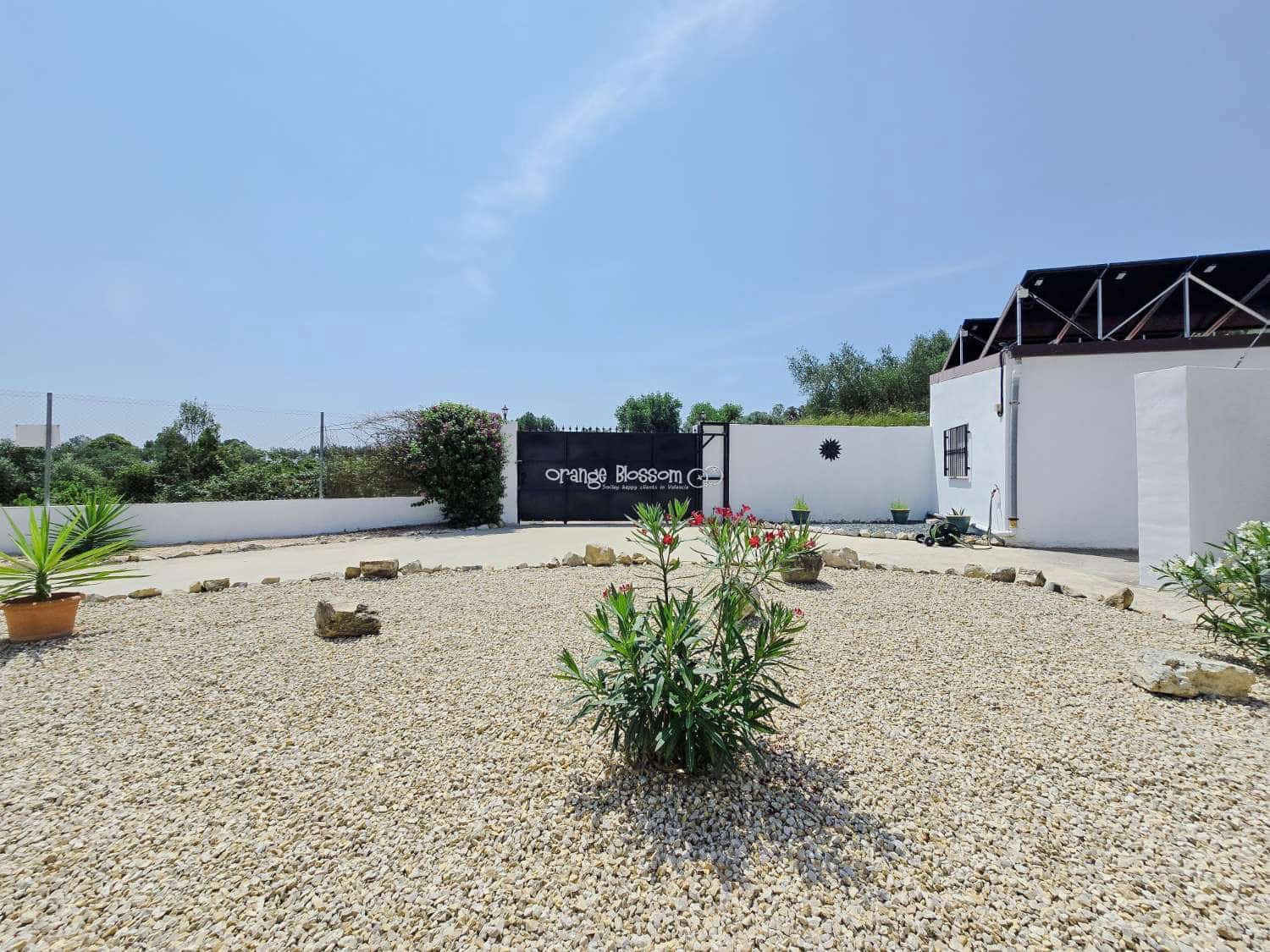 3 bedroom Villa for sale in Beniganim with pool - € 234,950 (Ref: 9084901)