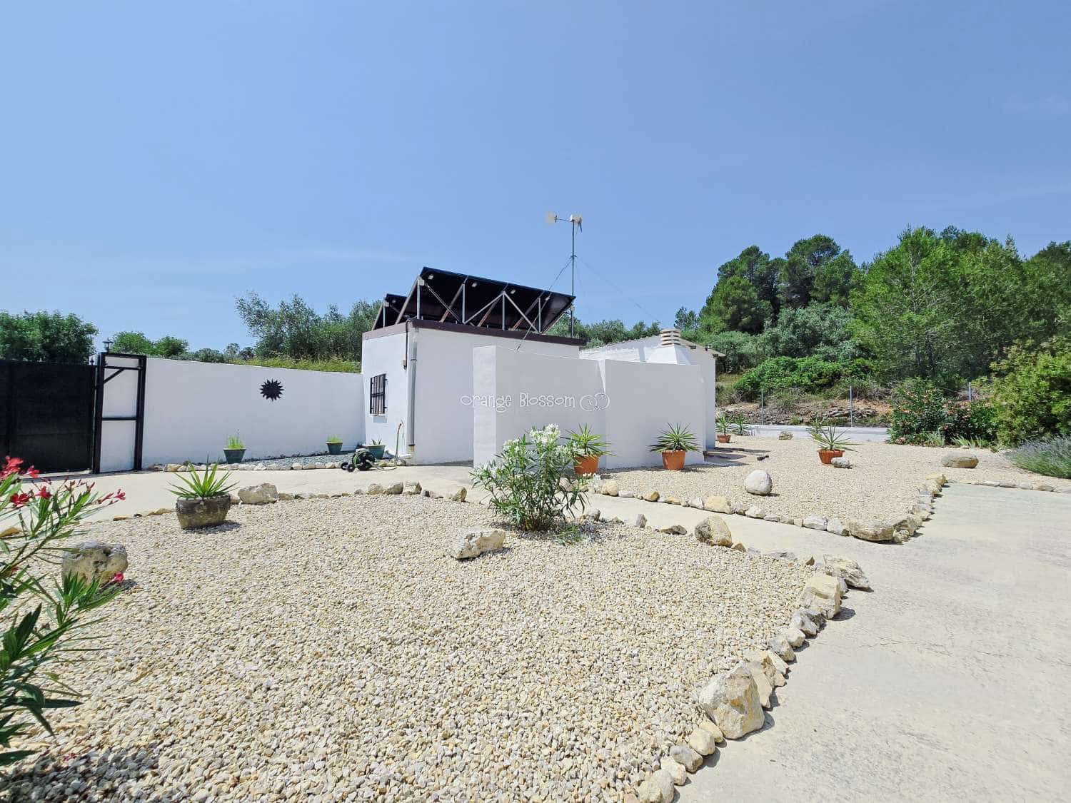 3 bedroom Villa for sale in Beniganim with pool - € 234,950 (Ref: 9084901)