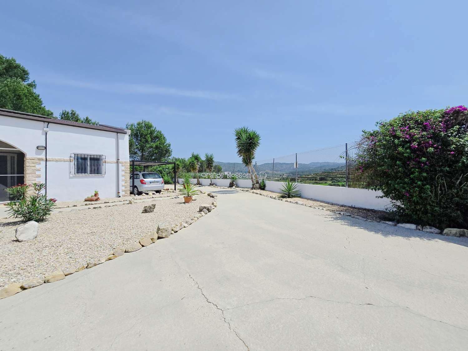 3 bedroom Villa for sale in Beniganim with pool - € 234,950 (Ref: 9084901)