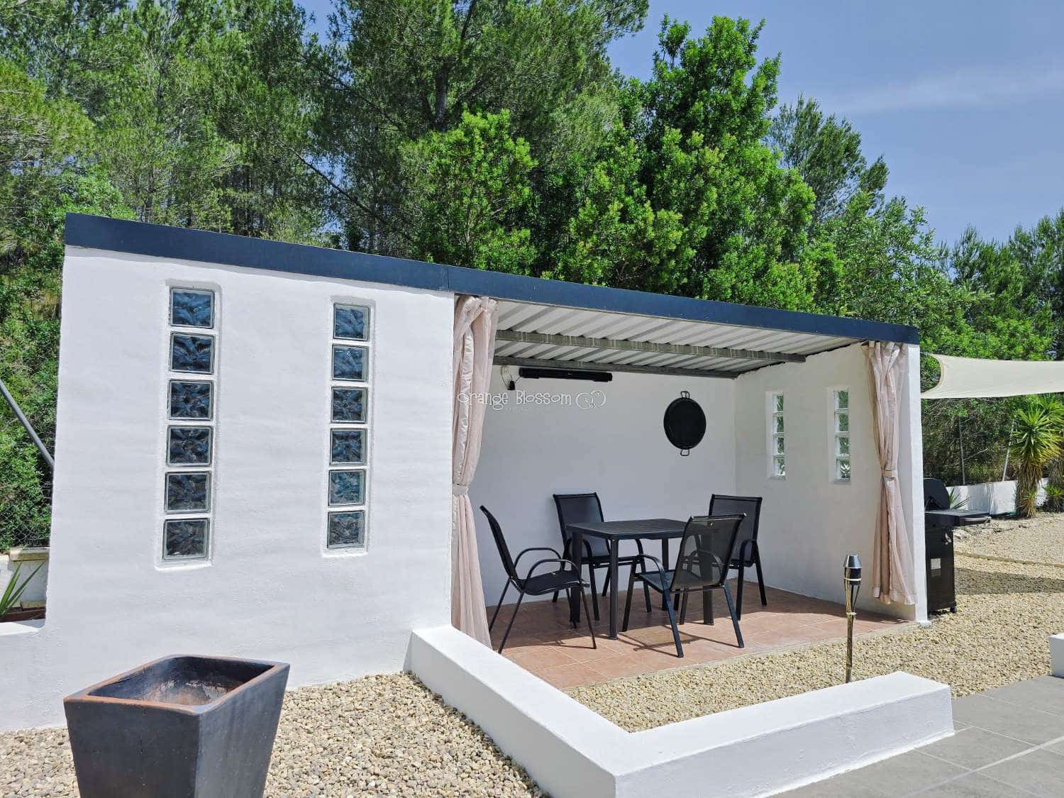 3 bedroom Villa for sale in Beniganim with pool - € 234,950 (Ref: 9084901)