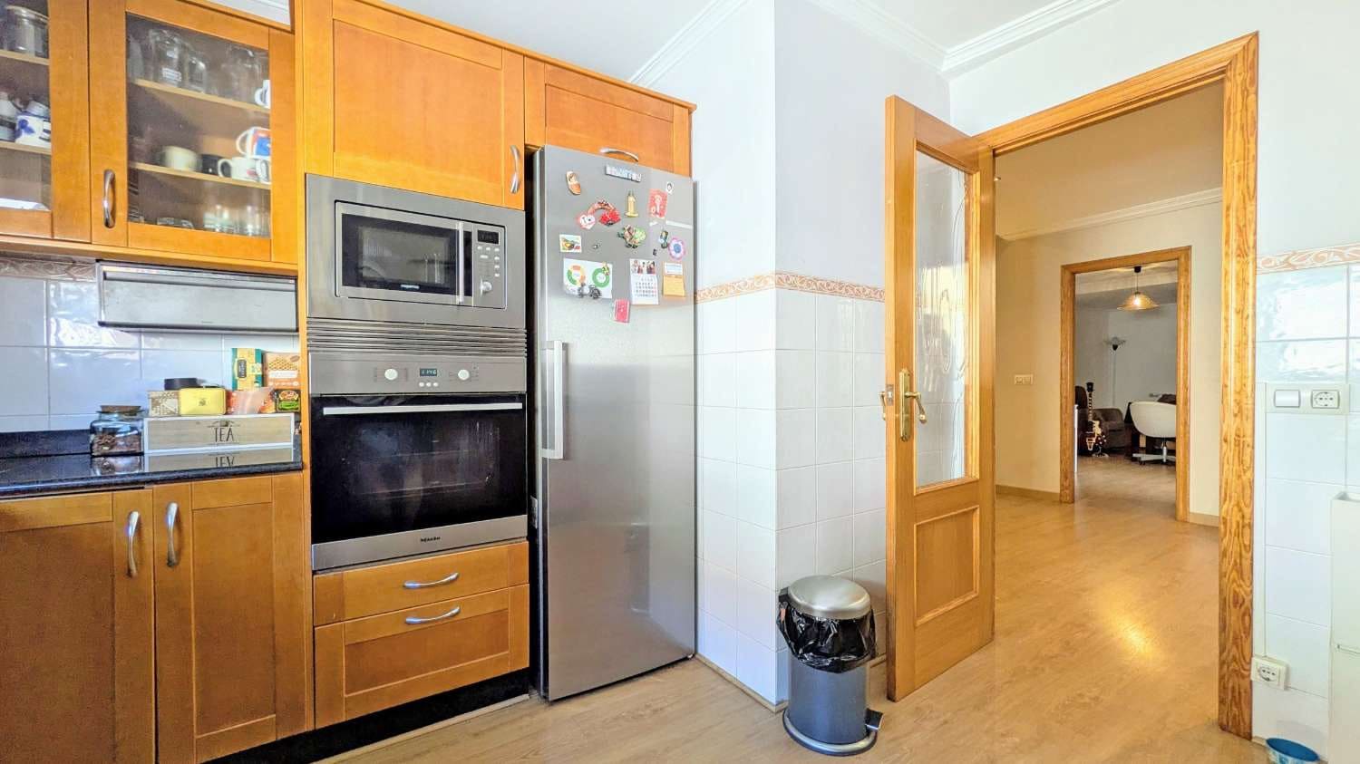 5 slaapkamer Rijtjeshuis te koop in Albaida - € 274.950 (Ref: 9145195)