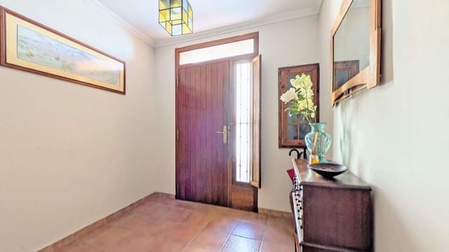 5 soveværelse Rækkehus til salg i Albaida - € 299.950 (Ref: 9145195)
