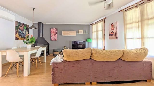 5 slaapkamer Rijtjeshuis te koop in Albaida - € 274.950 (Ref: 9145195)