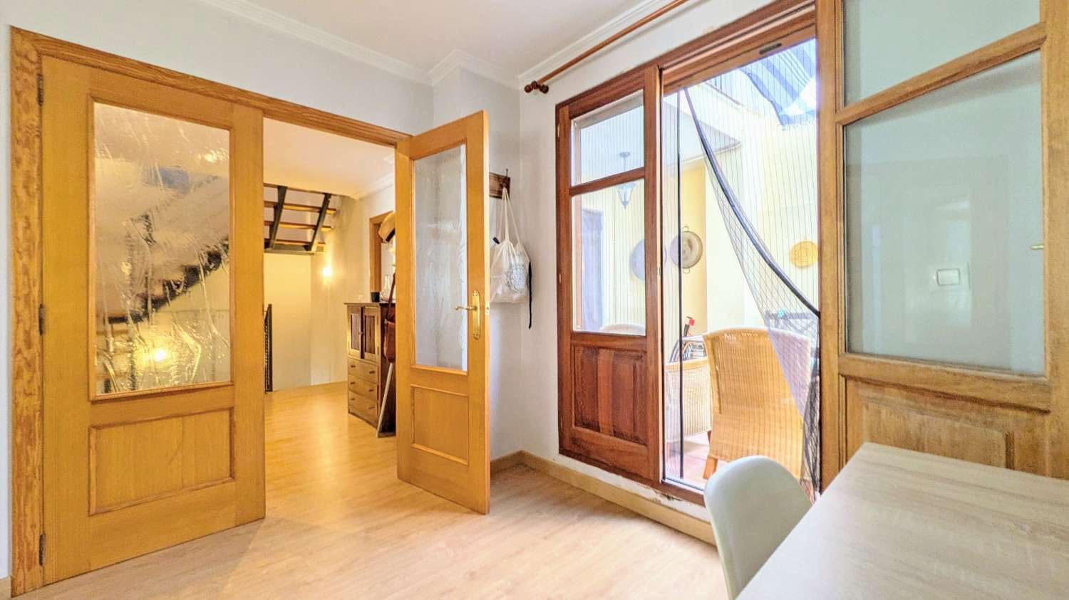 5 slaapkamer Rijtjeshuis te koop in Albaida - € 274.950 (Ref: 9145195)