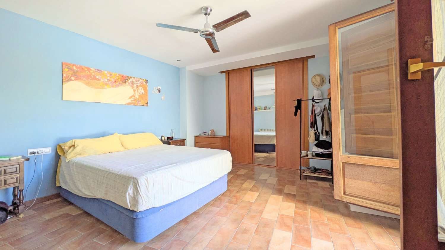 5 slaapkamer Rijtjeshuis te koop in Albaida - € 274.950 (Ref: 9145195)