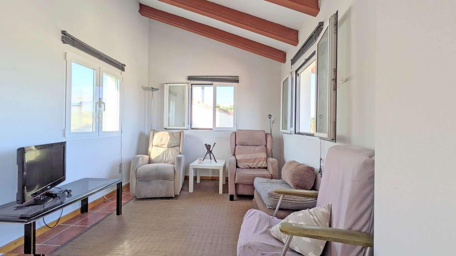 5 slaapkamer Rijtjeshuis te koop in Albaida - € 274.950 (Ref: 9145195)