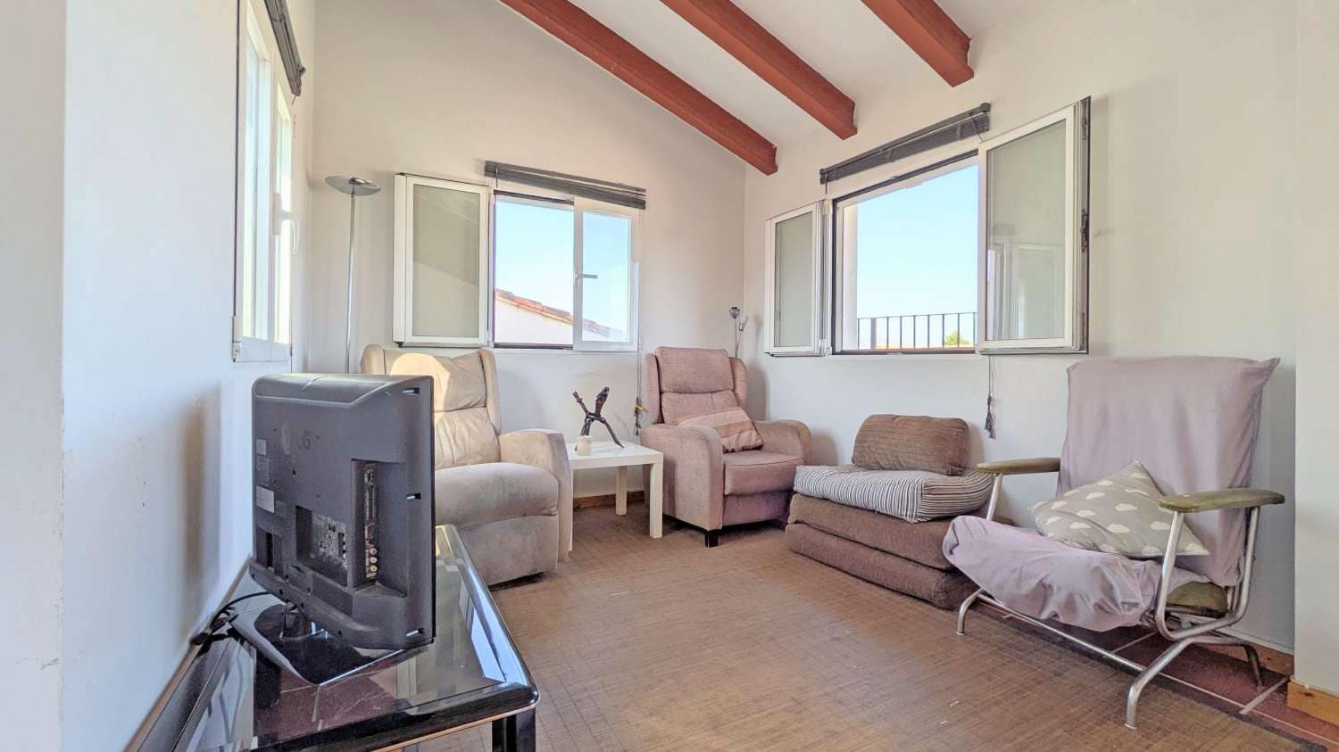 5 slaapkamer Rijtjeshuis te koop in Albaida - € 274.950 (Ref: 9145195)