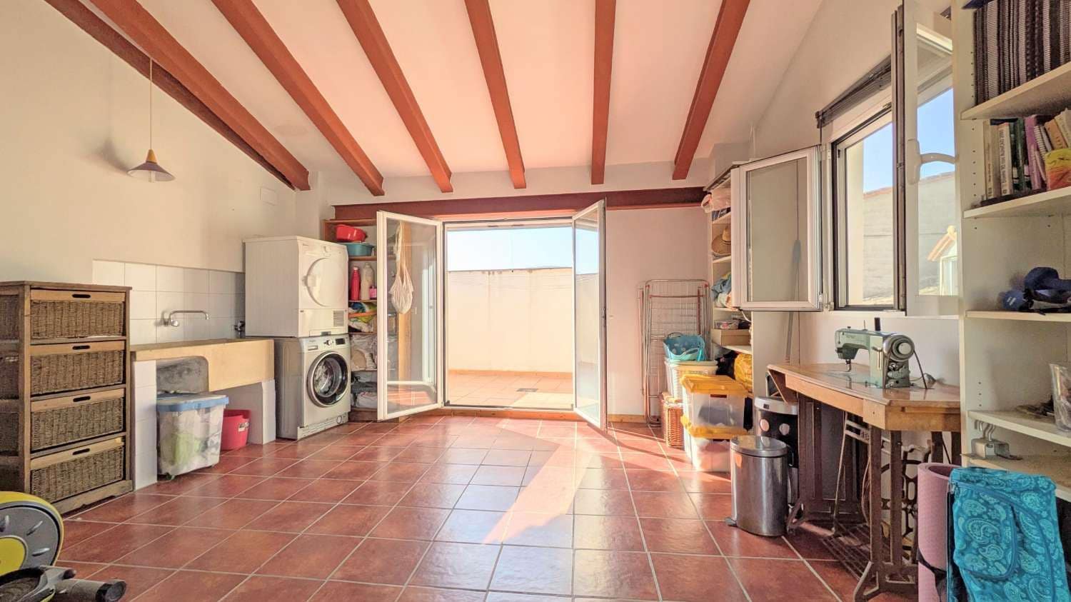 5 slaapkamer Rijtjeshuis te koop in Albaida - € 274.950 (Ref: 9145195)