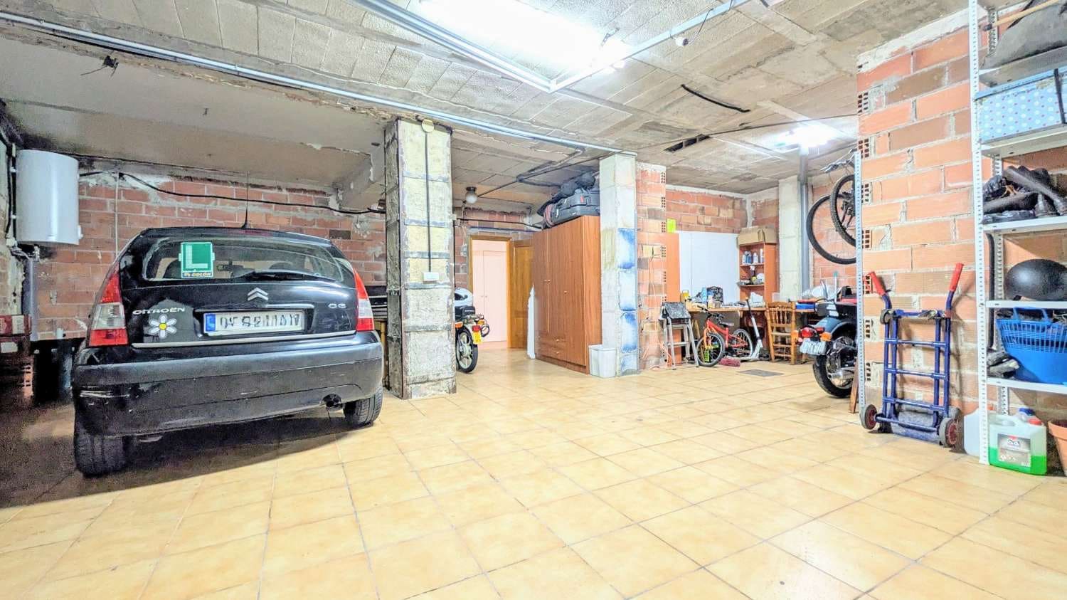 5 slaapkamer Rijtjeshuis te koop in Albaida - € 274.950 (Ref: 9145195)