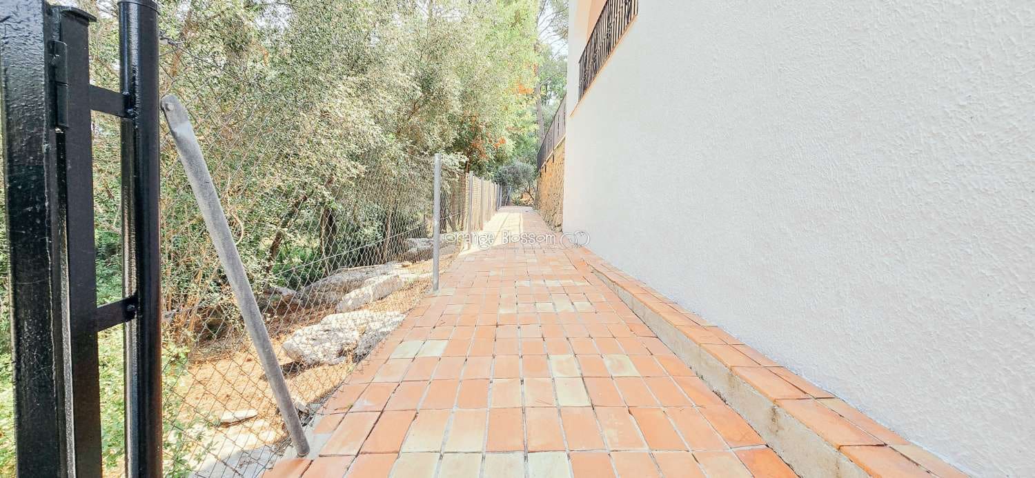 4 camera da letto Villa in vendita in Real de Gandia con piscina - 398.000 € (Rif: 9200253)