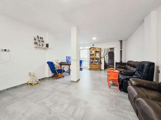 2 bedroom Townhouse for sale in Villalonga - € 136,000 (Ref: 9216995)