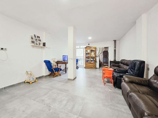 2 bedroom Townhouse for sale in Villalonga - € 136,000 (Ref: 9216995)