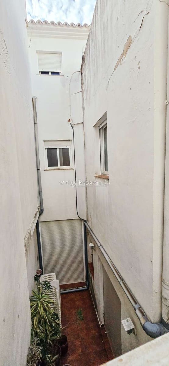 4 bedroom Townhouse for sale in Villalonga - € 169,000 (Ref: 9228140)