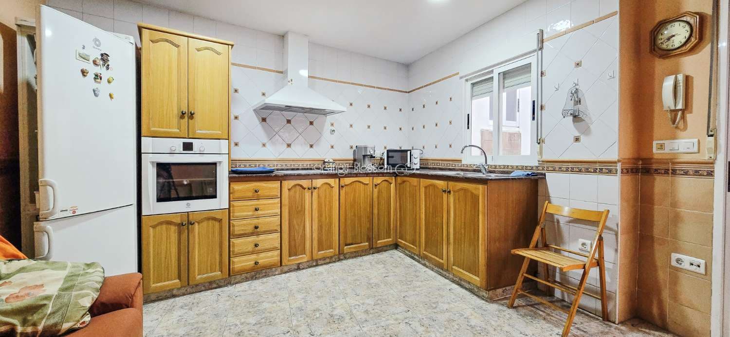 4 bedroom Townhouse for sale in Villalonga - € 169,000 (Ref: 9228140)