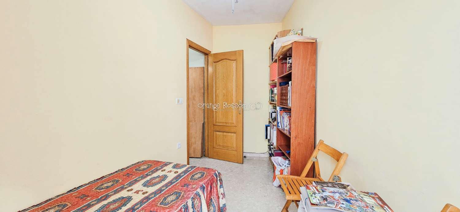 4 bedroom Townhouse for sale in Villalonga - € 169,000 (Ref: 9228140)